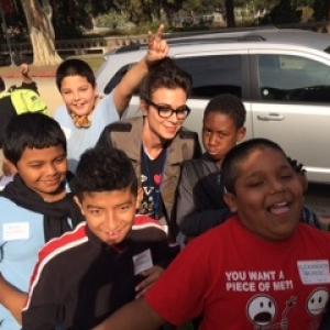 Actress Melissa Jackson volunteers with Viusal Impact Now LA