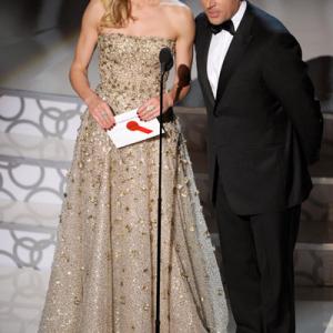 Cameron Diaz and Steve Carell at event of The 82nd Annual Academy Awards (2010)
