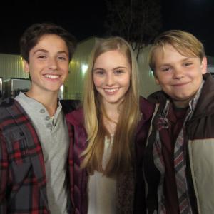 Teo Halm Ella Wahlestedt and Reese Hartwig on set ECHO