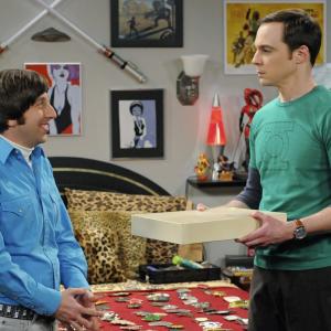 Still of Simon Helberg and Jim Parsons in Didziojo sprogimo teorija 2007