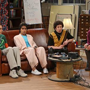 Still of Johnny Galecki, Simon Helberg, Jim Parsons and Kunal Nayyar in Didziojo sprogimo teorija (2007)