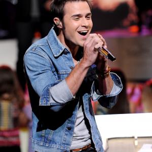 Kris Allen at event of American Idol The Search for a Superstar 2002