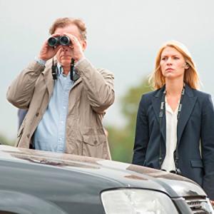 Still of Claire Danes and Michael OKeefe in Tevyne 2011