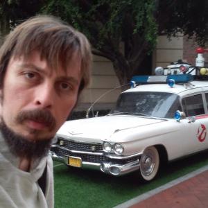 Gregoer Boru at Columbia Pictures with ECTO-1