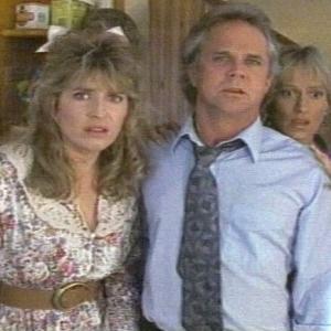 FREDDYS NIGHTMARES  Prime Cut Episode as Recurring Guest Star Mary Beth wTony Dow and Sandahl Bergman