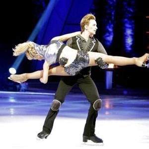 Still of Denis Petukhov and Jennifer Wester in Skating with the Stars (2010)