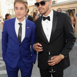 Chris Paul and Justin Bieber at event of Comedy Central Roast of Justin Bieber 2015