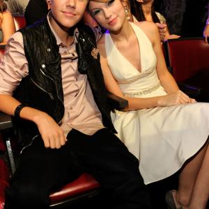 Taylor Swift and Justin Bieber at event of Teen Choice 2011 2011