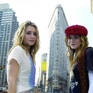 Still of Ashley Olsen and MaryKate Olsen in New York Minute 2004