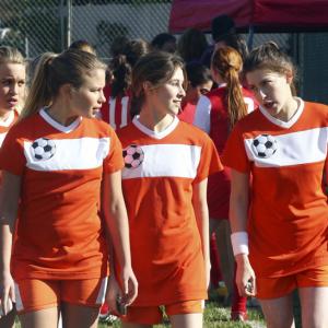 Nicole Haley Cohen (Sydney) on ABC's The Middle Episode 5.18, with Eden Sher, Hayley Holmes, and Evie Thompson.