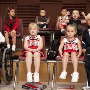Avery Phillips as young Quinn on set of Glee