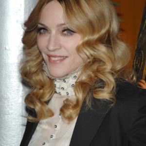 Madonna at event of Arthur et les Minimoys 2006