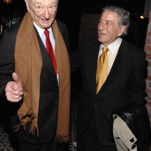 Tony Bennett and Ed Koch at event of Milk 2008