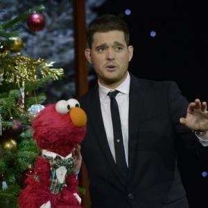 Still of Michael Bublé in Michael Bublé: Home for the Holidays (2012)