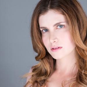 Cole Phoenix Theatrical Headshot. Actress, Artist-Singer/Songwriter, Writer, Scriptwriter and Producer.