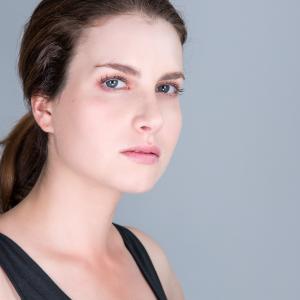 Cole Phoenix Theatrical Headshot. Actress, Artist-Singer/Songwriter, Writer, Script-writer and Producer.