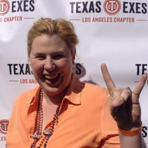 UT Austin alumna Kristin West goes out to support the scholarship drive of the Los Angeles Chapter of the Texas Exes