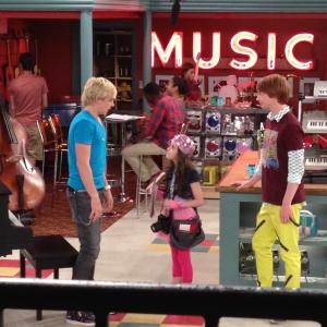 Austin and Ally  Partners and Parachutes