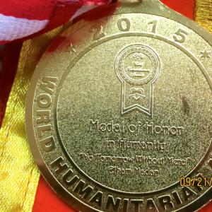 Gold medal of honor in Humanitarian films