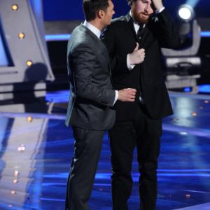 Still of Ryan Seacrest and Casey Abrams in American Idol The Search for a Superstar 2002