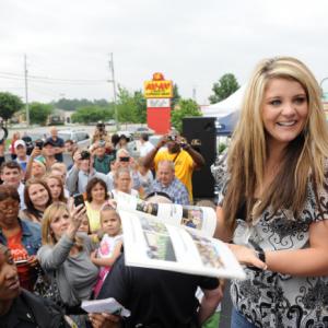Still of Lauren Alaina in American Idol The Search for a Superstar 2002