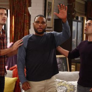 Still of Anthony Anderson Jesse Bradford and Zach Cregger in Guys with Kids 2012