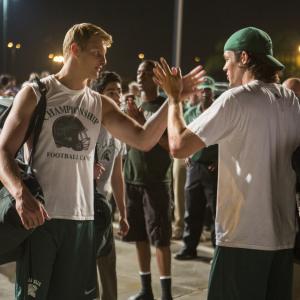 Still of Alexander Ludwig and Richard Kohnke in When the Game Stands Tall 2014