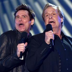 Jim Carrey and Jeff Daniels at event of 2014 MTV Video Music Awards (2014)