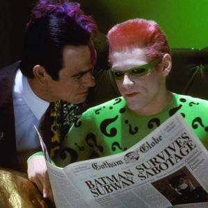 Still of Jim Carrey and Tommy Lee Jones in Batman Forever (1995)