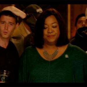 Still of Johnny 5 and Shonda Rhimes in The Mindy Project