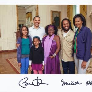 A family picture with Mr President and his family