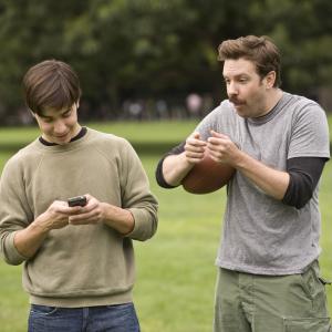 Still of Justin Long and Jason Sudeikis in Going the Distance 2010