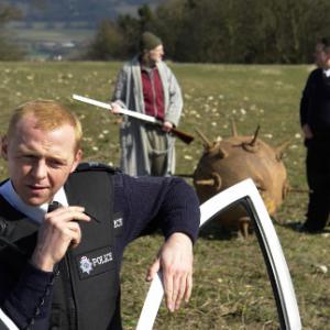 Still of David Bradley, Nick Frost and Simon Pegg in Hot Fuzz (2007)