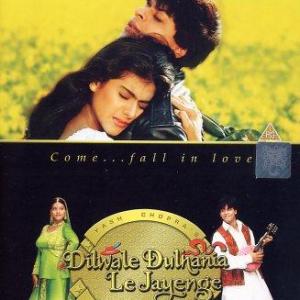 Kajol and Shah Rukh Khan in Dilwale Dulhania Le Jayenge (1995)