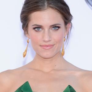 Allison Williams at event of The 64th Primetime Emmy Awards (2012)
