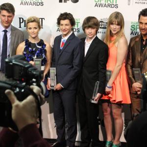 Matthew McConaughey, Reese Witherspoon, Jeff Nichols, Tye Sheridan, Jacob Lofland and Bonnie Sturdivant at event of Mud (2012)