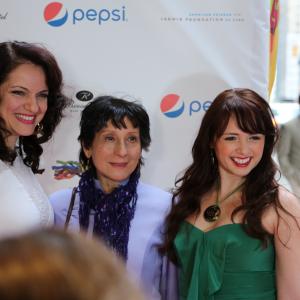 Lina Sarrello, Gloria Zelaya, and Paola Poucel at the HFFNY, April 3rd, 2014