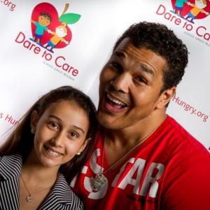 Volunteering for DARE to CARE at Nicklelodeon gifting suite