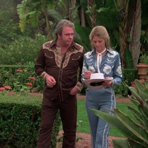 Still of Hoyt Axton and Lindsay Wagner in The Bionic Woman (1976)