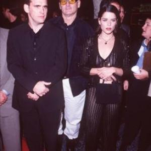 Neve Campbell, Bill Murray and Matt Dillon at event of Wild Things (1998)