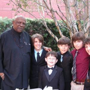 Matthew Wayne with Lou Gossett Jr and friends Brandon Tyler Russell Mateus Ward Ethyn Cerney and Aaron Refvem at the 2010 OMNI Youth Music  Actor Awards