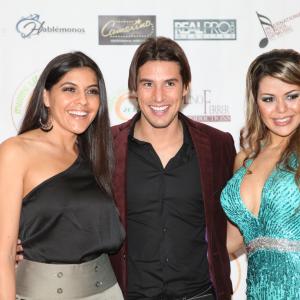 With the cast of Interferencia Paula Lemes and Raquel Kyelchz