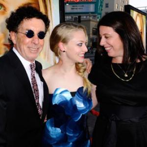 Mark Canton, Caroline Kaplan and Amanda Seyfried at event of Letters to Juliet (2010)