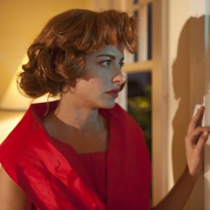 Elyse Poppers as Natalie Wood in 'Rebel'
