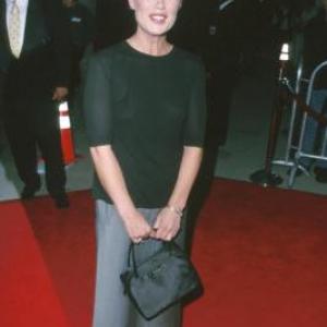 Maura Tierney at event of Instinct 1999