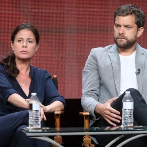 Joshua Jackson and Maura Tierney at event of The Affair 2014