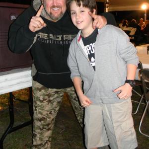 Matthew and larry the Cable Guy on set 