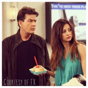 Charlie Sheen and Noureen DeWulf in ANGER MANAGEMENT
