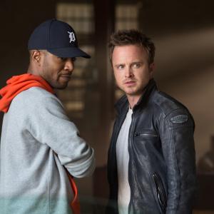 Still of Aaron Paul and Scott Mescudi in Need for Speed. Istroske greicio (2014)