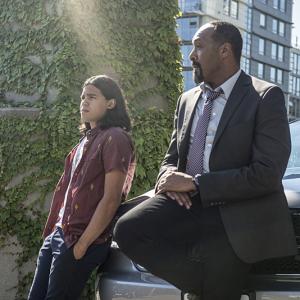 Still of Jesse L Martin and Carlos Valdes in The Flash 2014